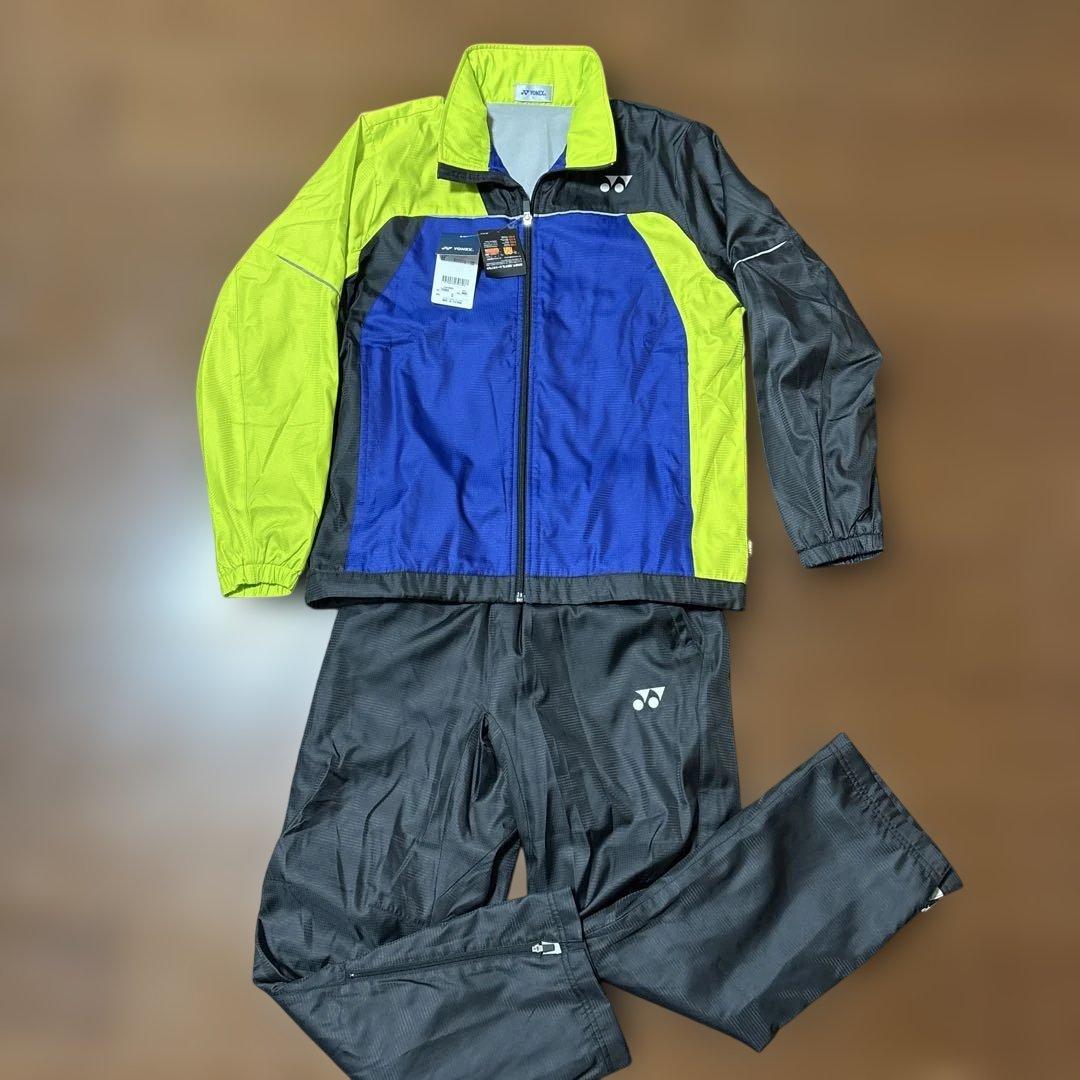 【新品】ヨネックスウィンドブレーカー　Sサイズ