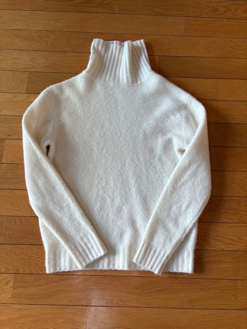 田中さんのセーター c.tocculi S pigeon arrow57