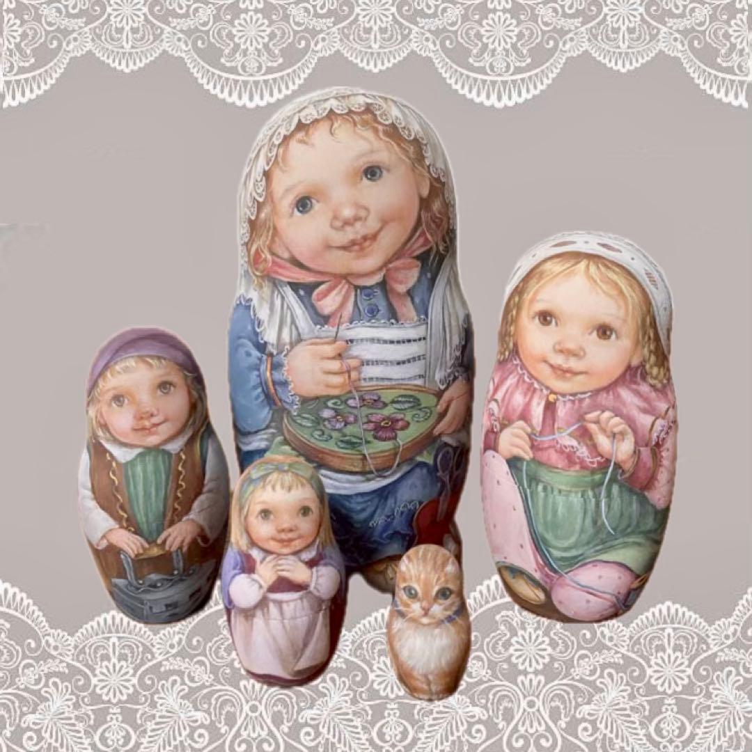 ロシア雑貨☆『刺繍&お裁縫』マトリョーシカ(5P)リダ工房