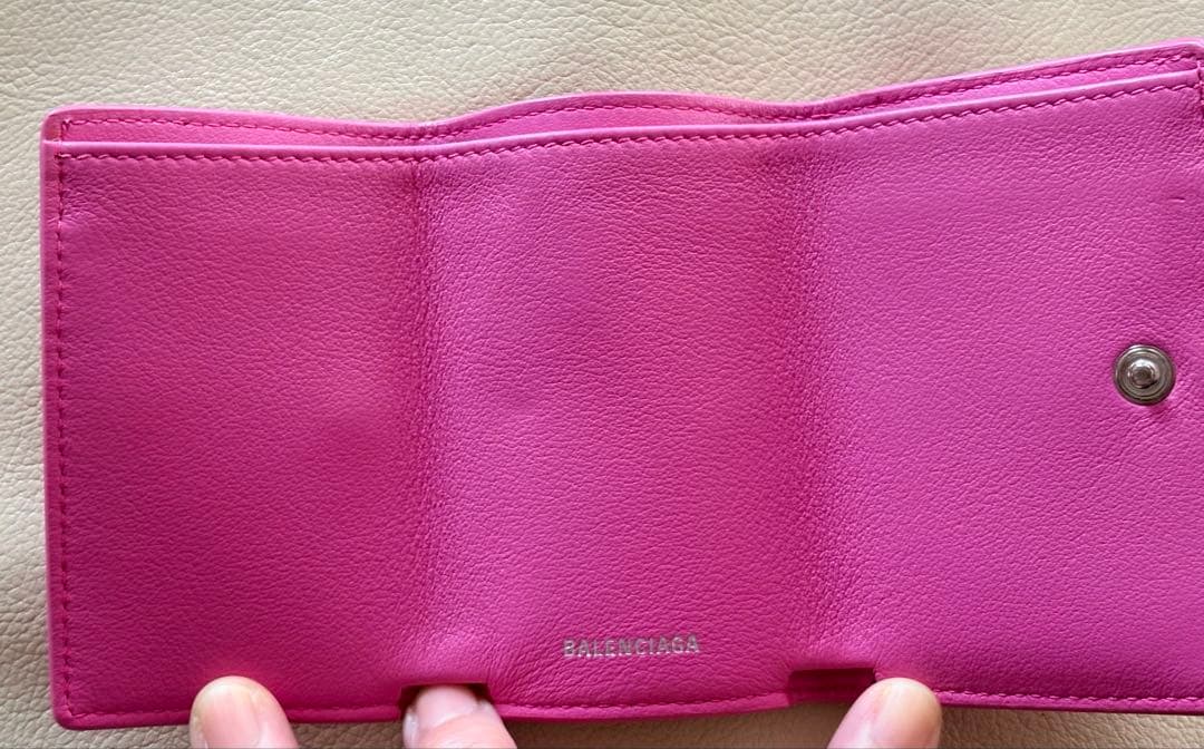 バレンシアペーパーミニウォレット三つ折り財布