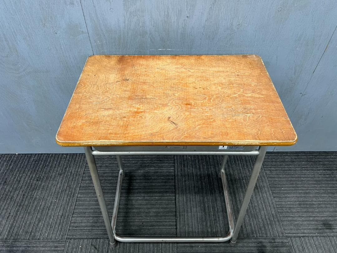 322◆格安配送地域あり◆ホウトク◆学童机・椅子4組(旧JIS1号)学校学習塾