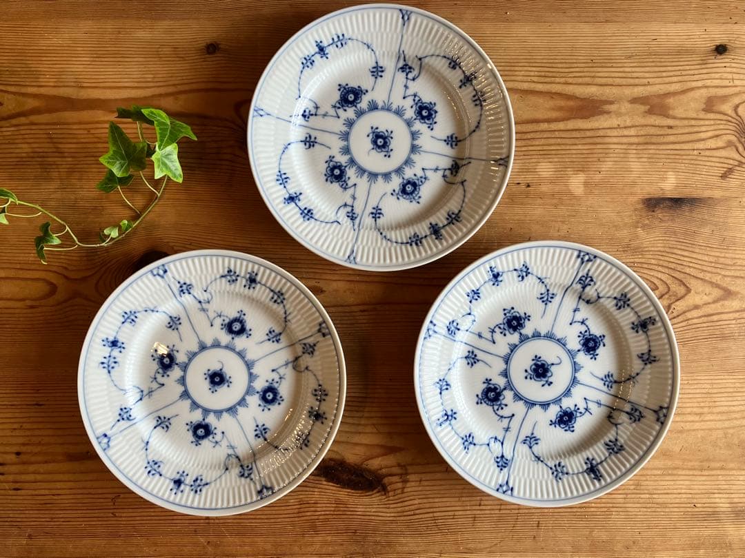 ロイヤルコペンハーゲン　ブルーフルーテッド　19デザートプレート×3