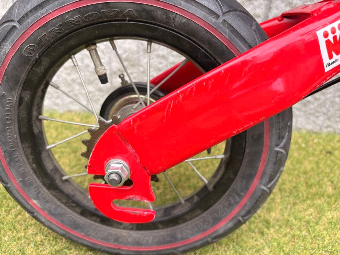 《送料込み》へんしんバイク 12インチ　赤