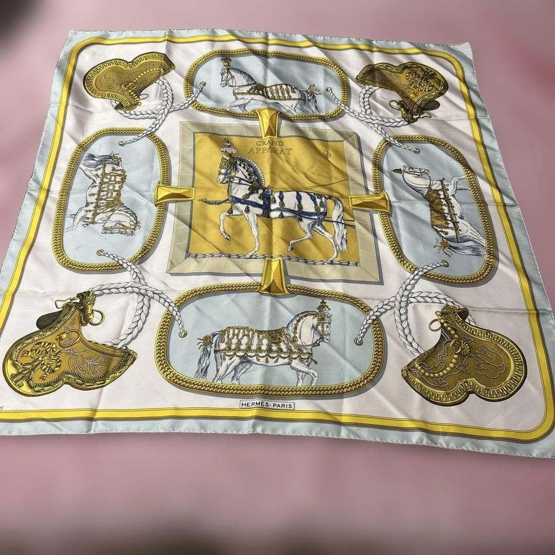 エルメス スカーフ美品 カレ　盛装の馬