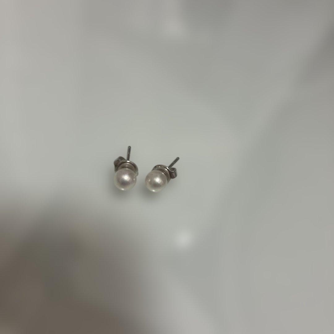 ミキモト真珠ピアス