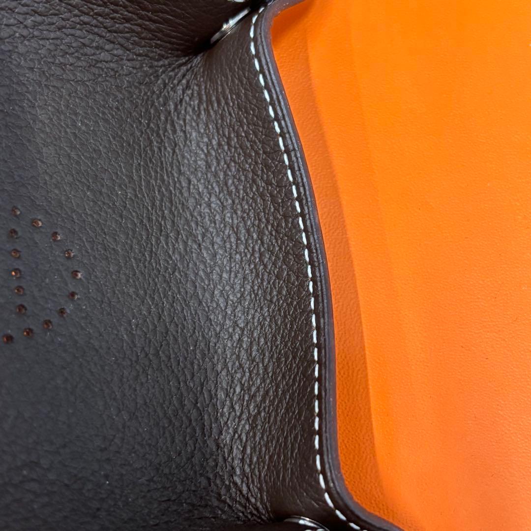 未使用保管品 エルメス HERMES ヴィド・ポッシュPM レザー正方形小物入れ
