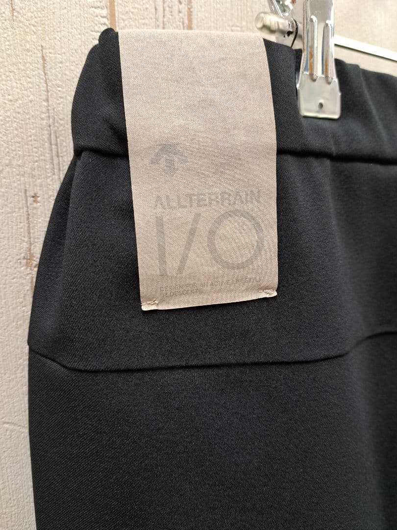 ピーナッツ最中 ALLTERRAIN DLMXGD81X テックパンツ