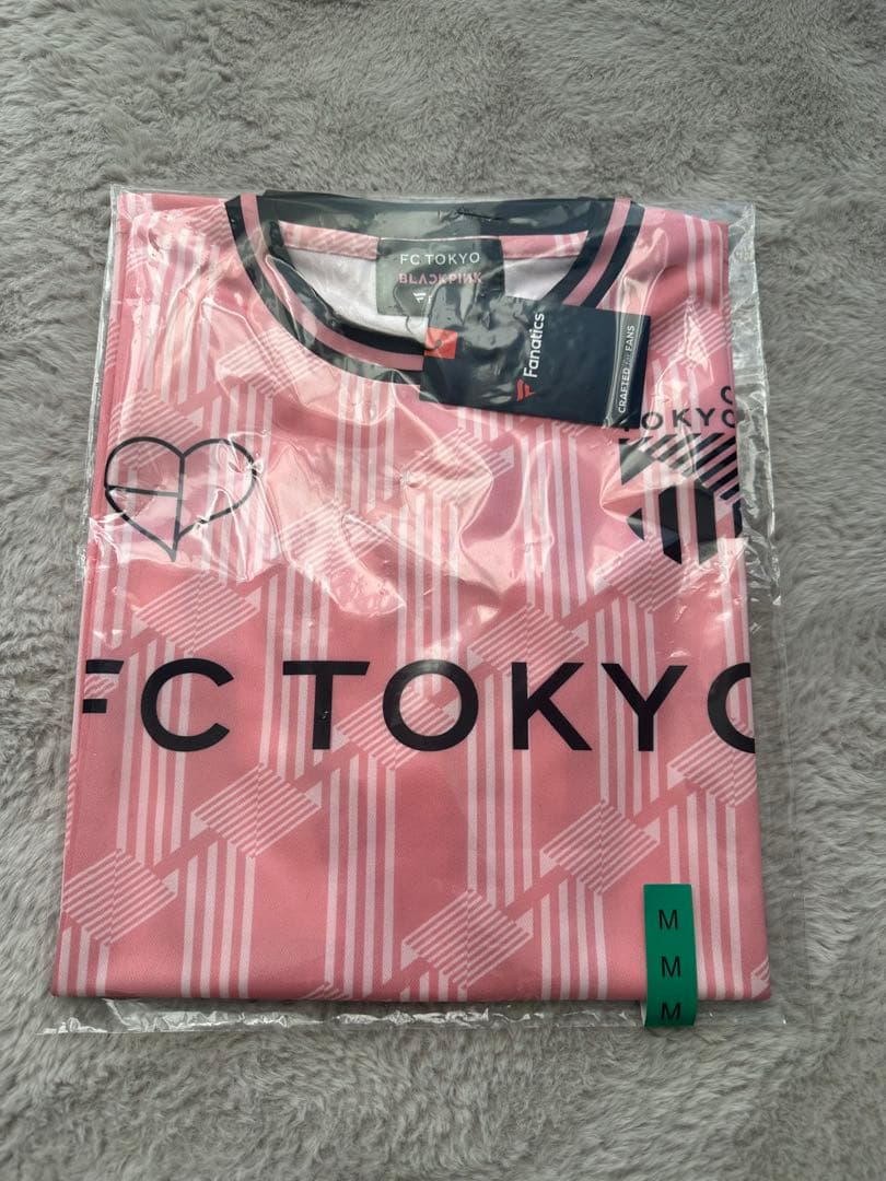 う*し様 FC東京×BLACKPINK ピンク コンフィットTシャツ【Mサイズ】