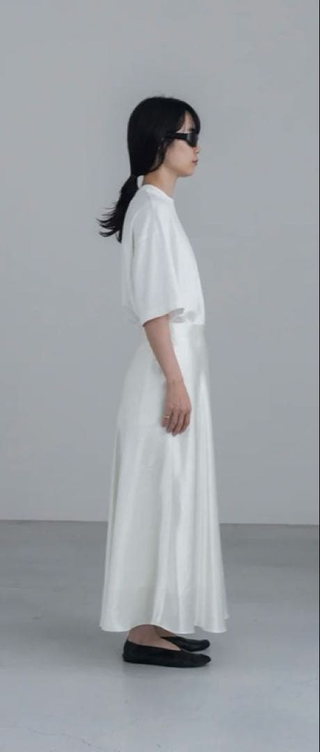 satin flare skirt digne ディニュ