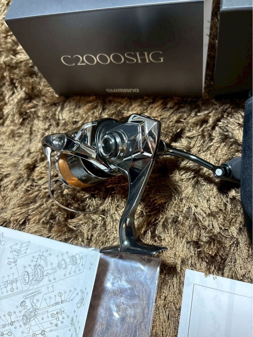超美品　SHIMANO STELLA C2000SHG 22ステラ