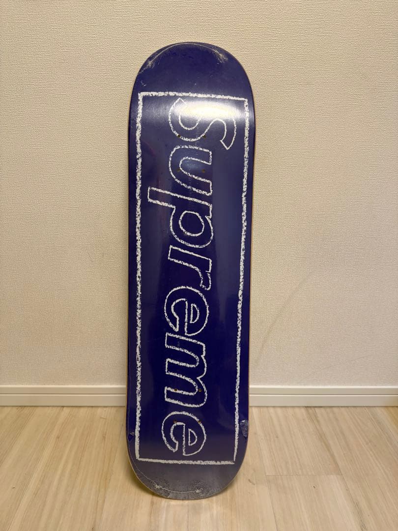 Supreme / KAWS Chalk Logo Skateboard デッキ
