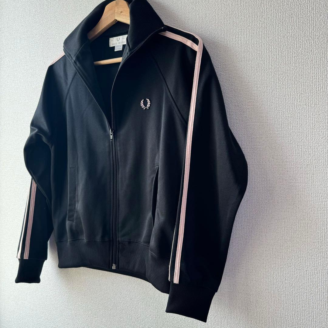 FREDPERRY フレッドペリー トラックジャケット Ｍ L ジャージ