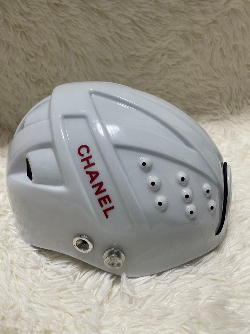 希少　CHANEL シャネル ヘルメット IDENTIFICATION 白