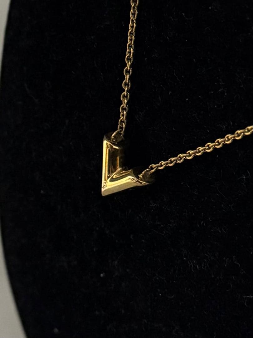 ✨極美品✨ louis vuitton ネックレス エセンシャルV M61083