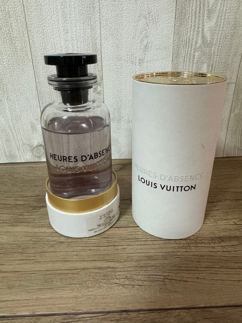 LOUIS VUITTON HEURES D'ABSENCE 香水