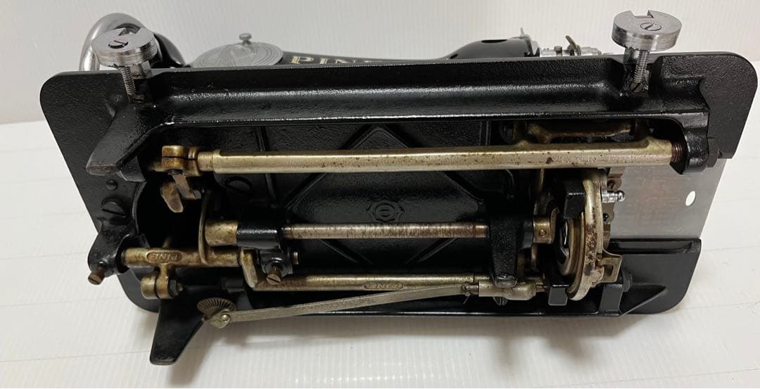 ミシン PINE P-3A ビンテージ 昭和 レトロ 家庭用 インテリア 本体