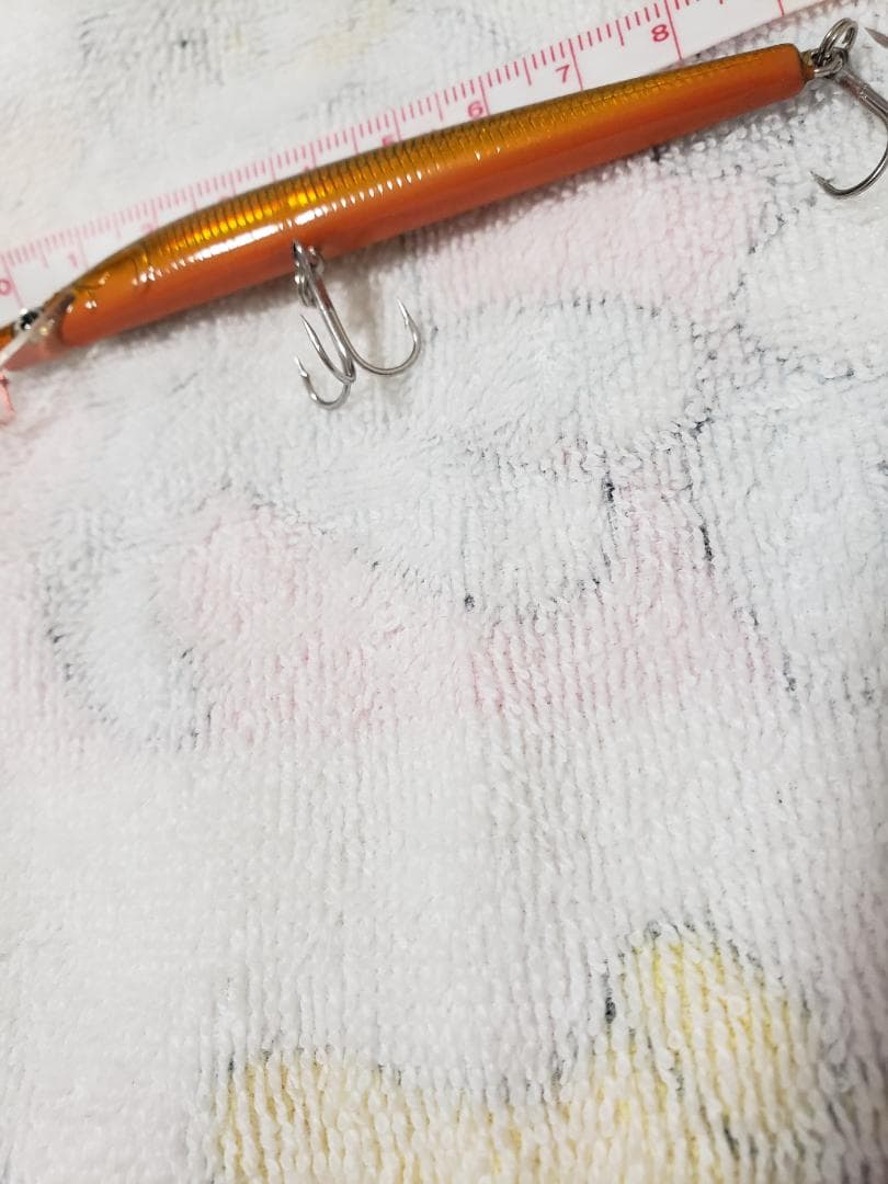 ムラセ　ハンドメイド　ミノー　黒コパーかな？