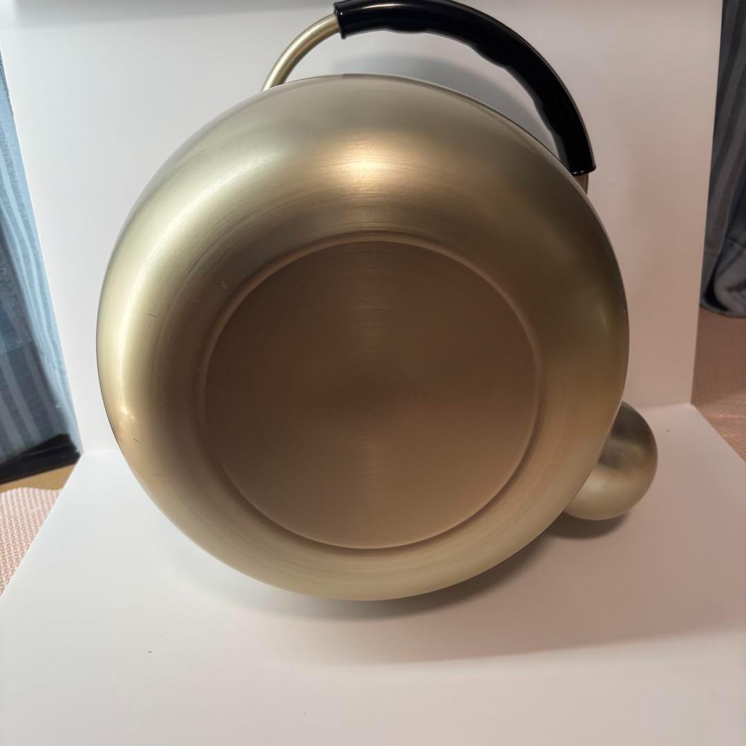 【大容量】前川金属　10リットル ゴールド　やかん　福徳瓶