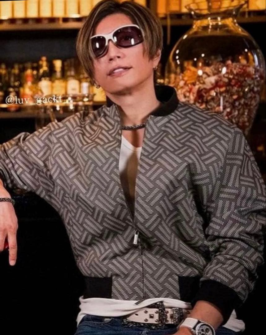 GACKT着用　EMPORIO ARMANI ボンバージャケット　新品