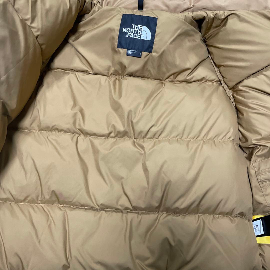ザノースフェイス　ダウンジャケット　ダウン　ベージュ