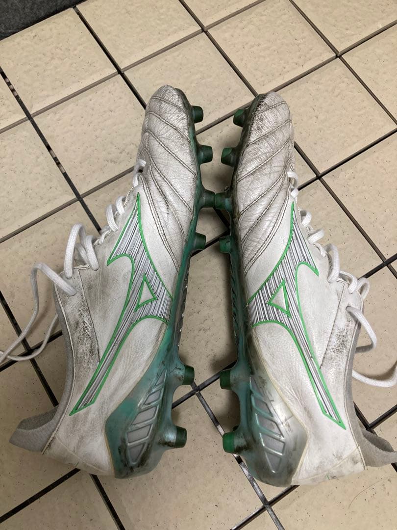 ミズノ モレリアネオ3 サイズ28センチ