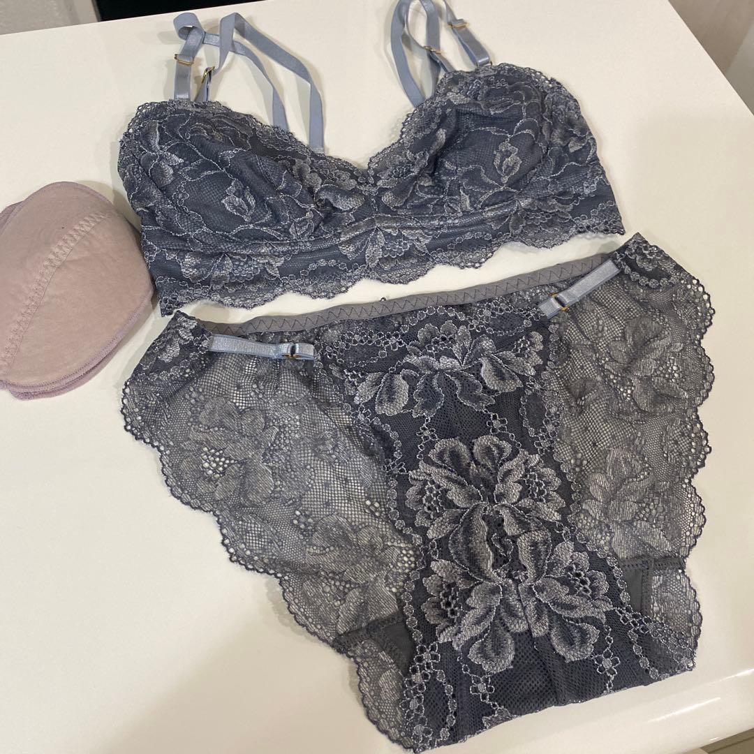 YVESJUブラ・ショーツセット