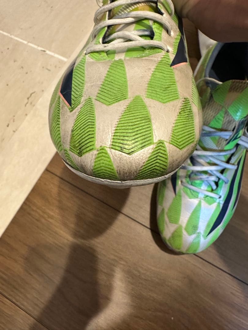 アディダス アディゼロf50 fg 25cm