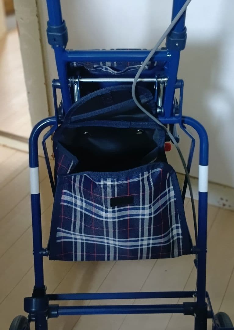 島製作所、【未使用品】シルバーカー AW-III ネイビー/チェック柄