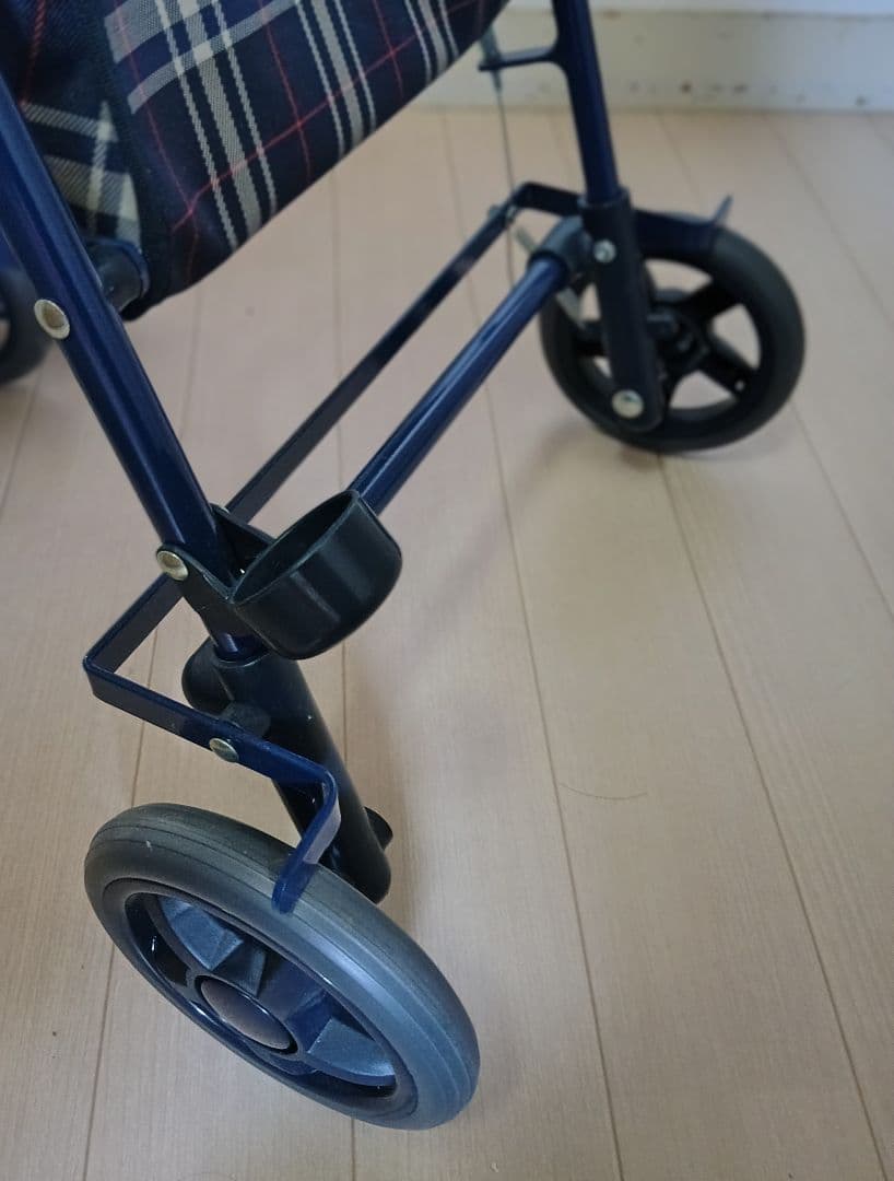 島製作所、【未使用品】シルバーカー AW-III ネイビー/チェック柄