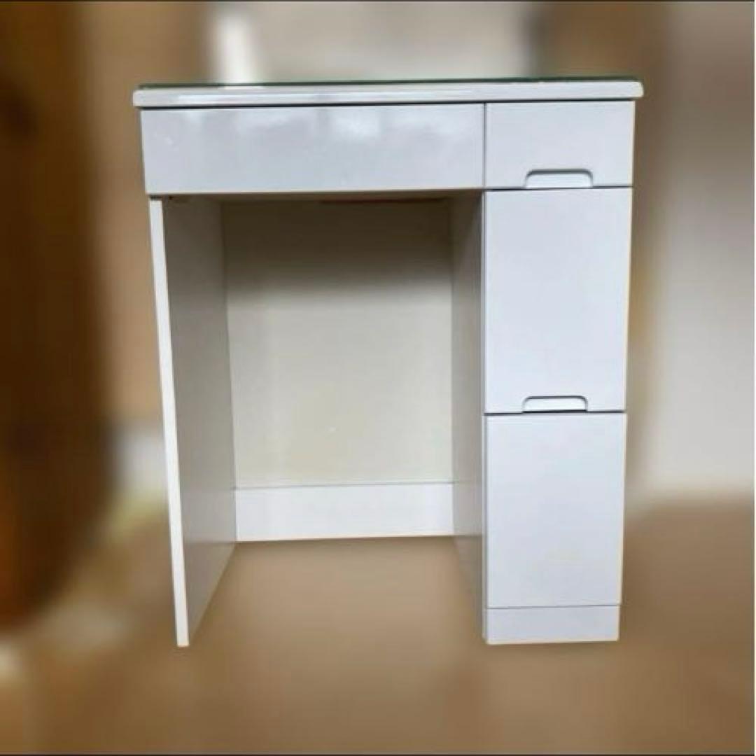 ドレッサー　化粧台　鏡台 照明付き　ホワイト