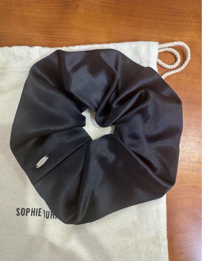 みーさん。　ソフィーブハイ シュシュ ブラック