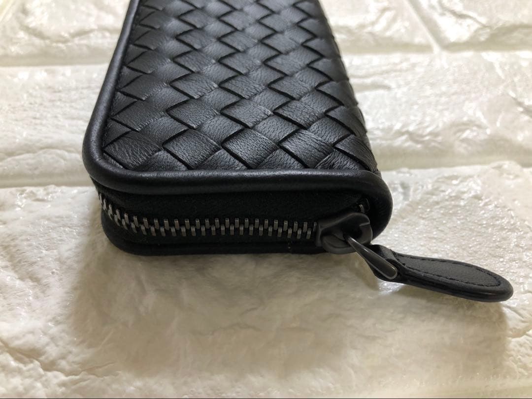 【新品】ボッテガヴェネタ　パース　小銭入れ　カードケース　ミニ財布