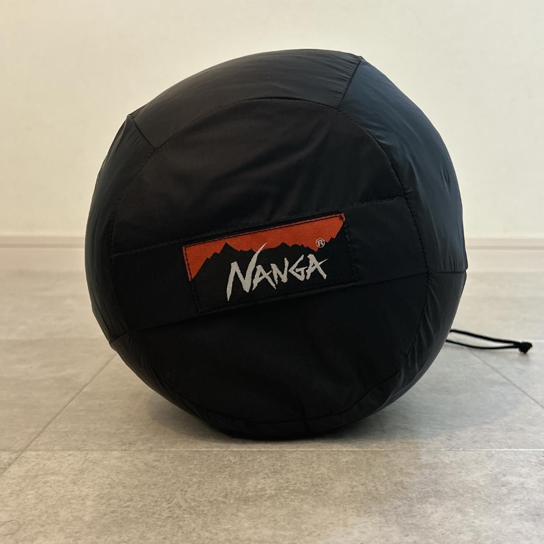 ナンガ オーロラ 900DX オールブラック レギュラーサイズ