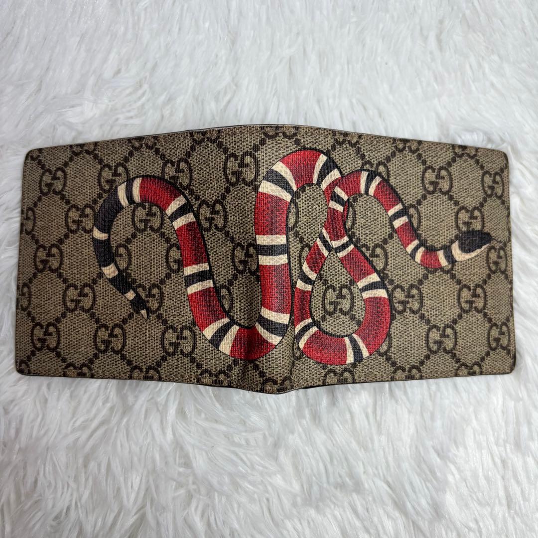 ✨美品✨ グッチ GGスプリーム 二つ折り財布 アニマリエ レザー 蛇 ヘビ
