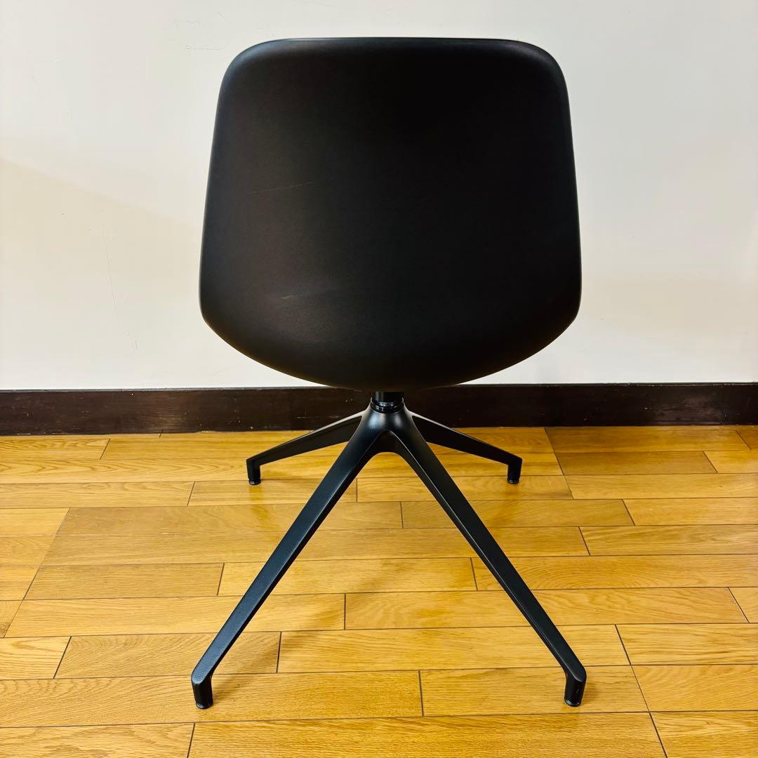 【希少品】　CRASSEVIG pola light チェア　送料込み