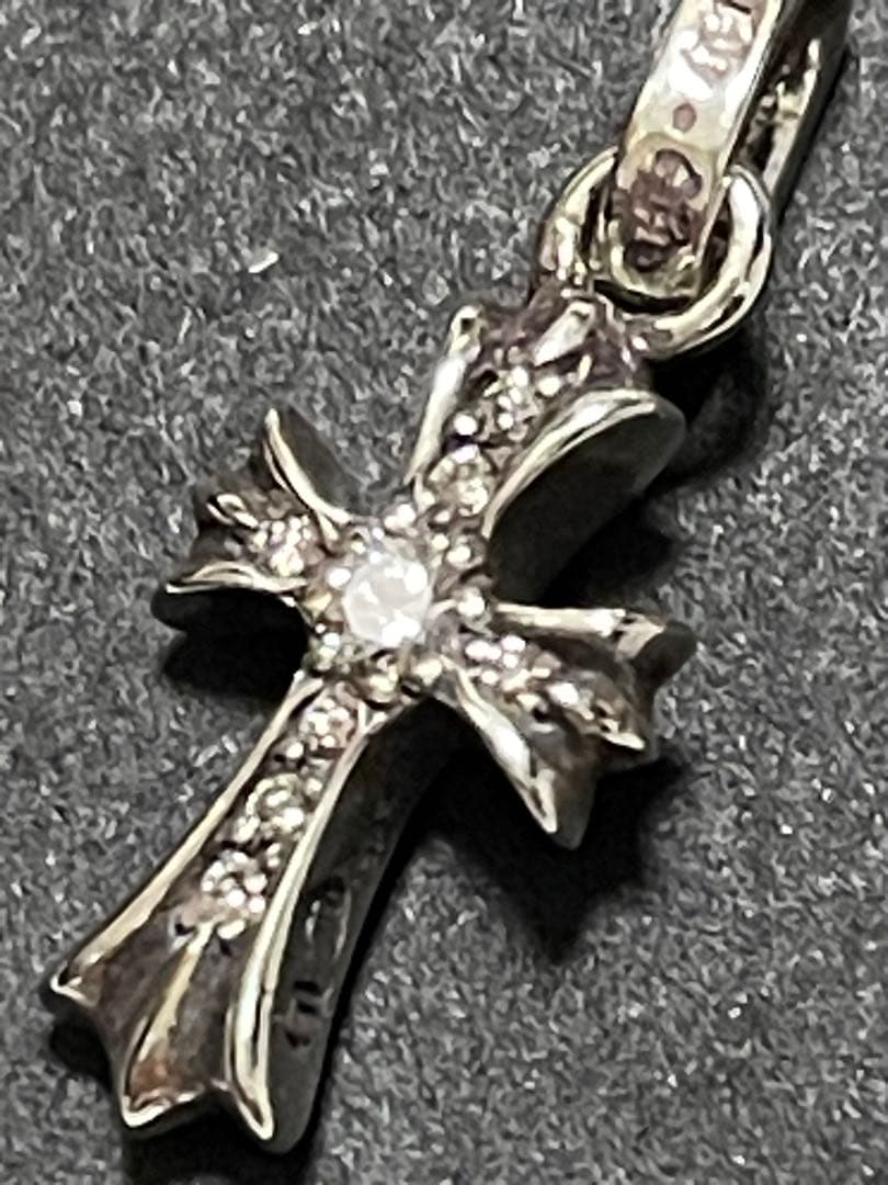 新品 原本 Chrome Hearts ベビーファット パヴェダイヤ チャーム