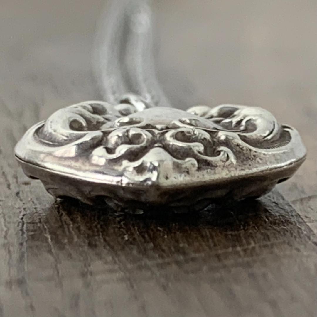 スウィートハートジュエリー 両面デザイン シルバー ヴィンテージ ネックレス