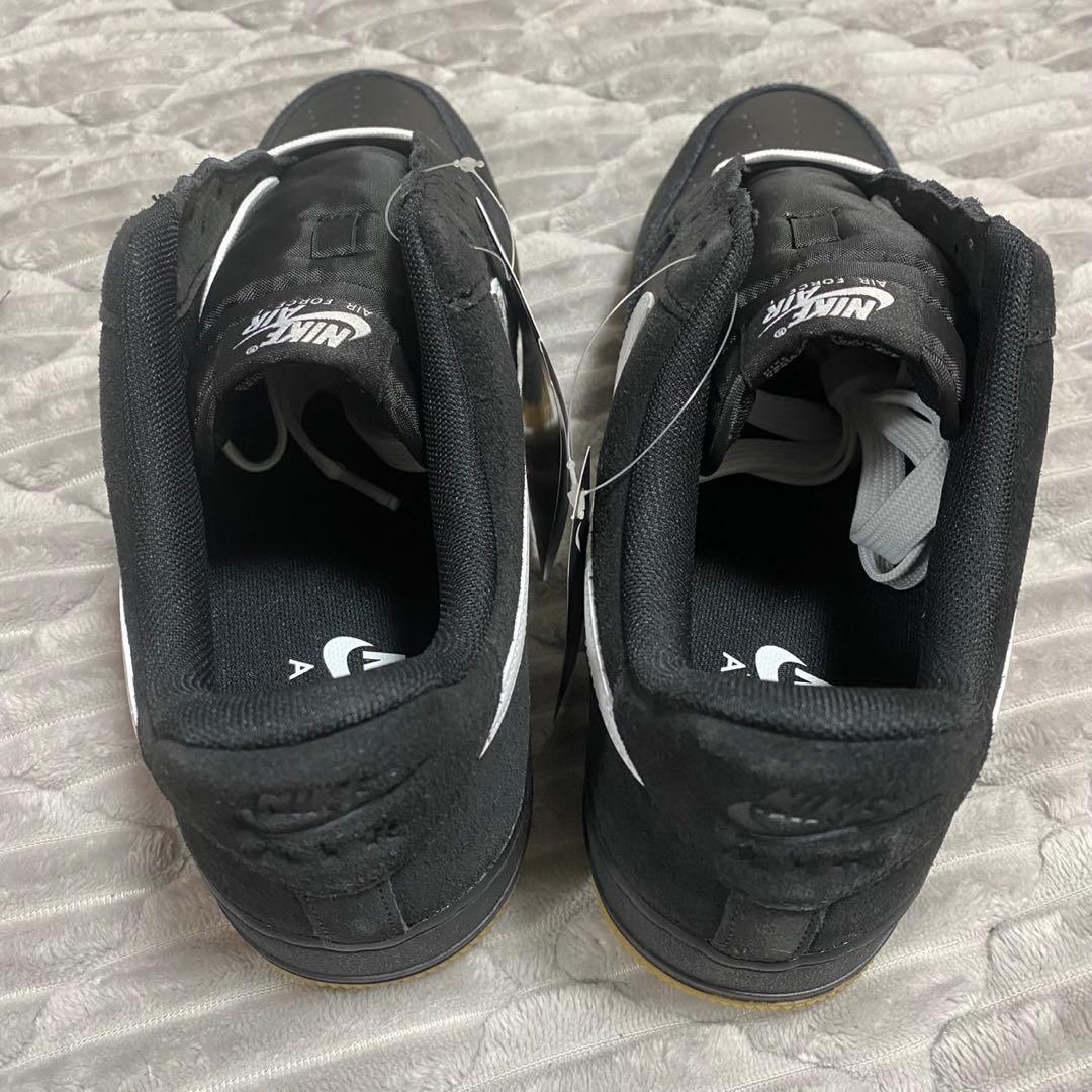 新品 ナイキ エア フォース 1 ‘07 LV8 27.5㎝
