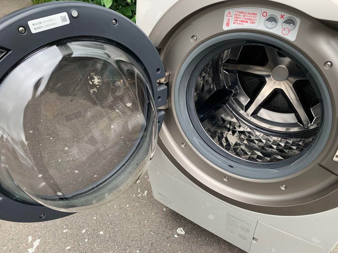 8. パナソニック　ドラム洗濯機　NA-VX900BL　2020年製