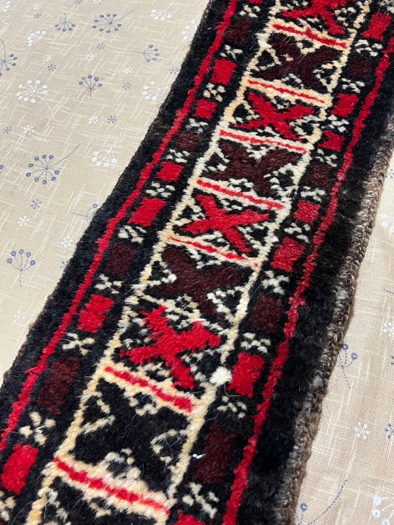 アフガニスタン　トライバルラグ　壁飾り　バルーチ族 82×17cm