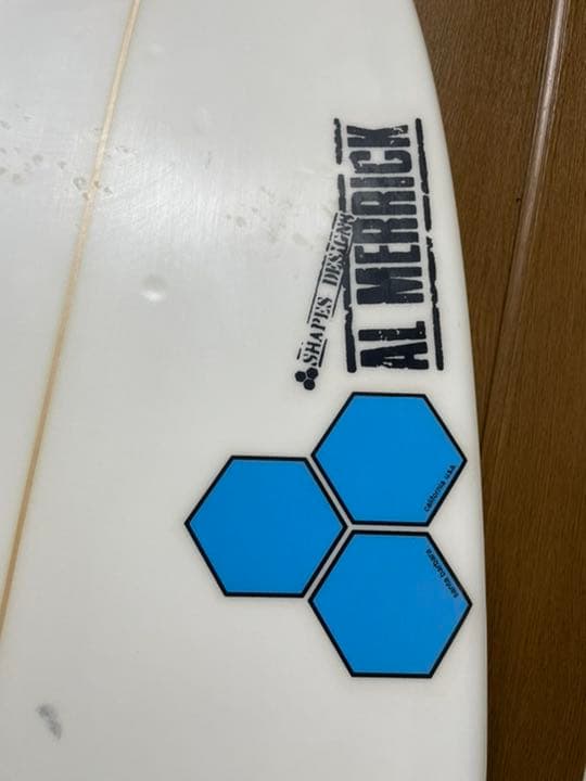 状態良好！　アルメリック サーフボード ハイパフォーマンス！