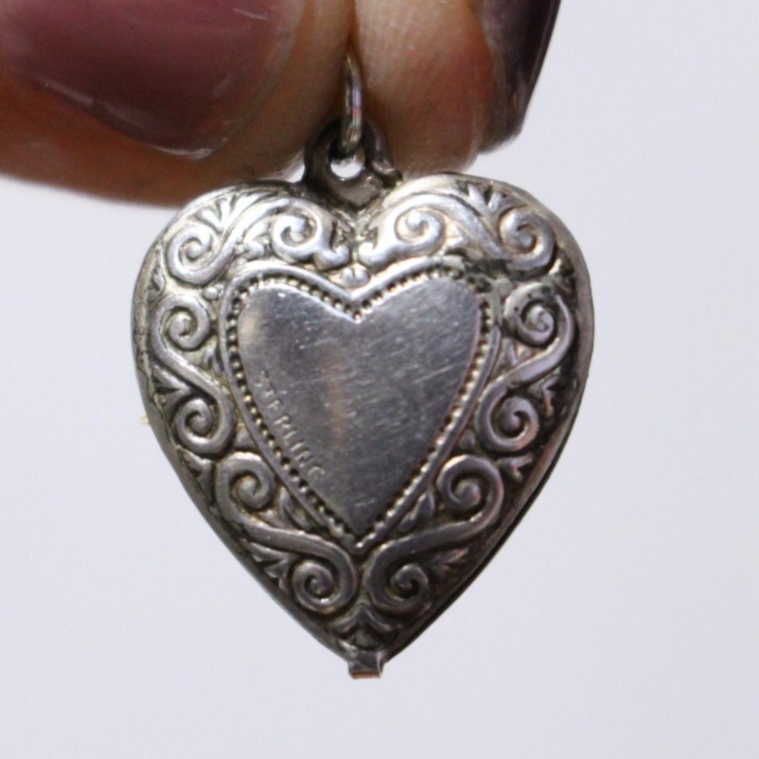 30s　スウィートハートジュエリー　両面　アールデコ　シルバー 波　唐草　渦巻