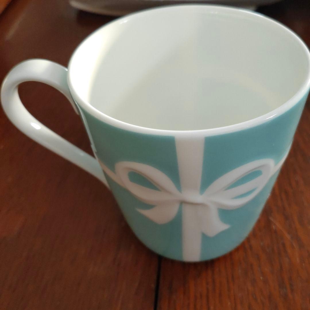 マナ　　ティファニー　Tプレート　ボール　マグカップ・セットで