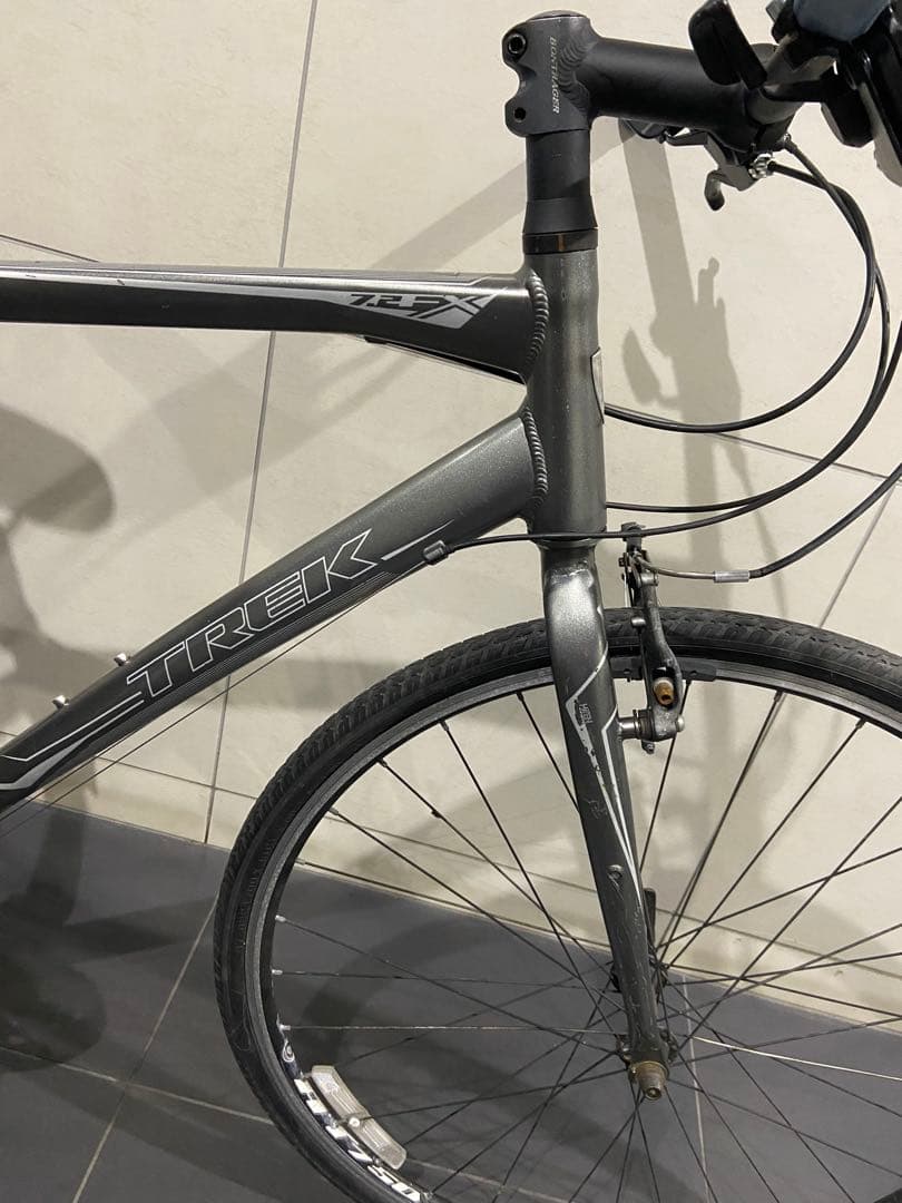 TREK FX7.2 クロスバイク　トレック fx7.3 自転車　fx23415