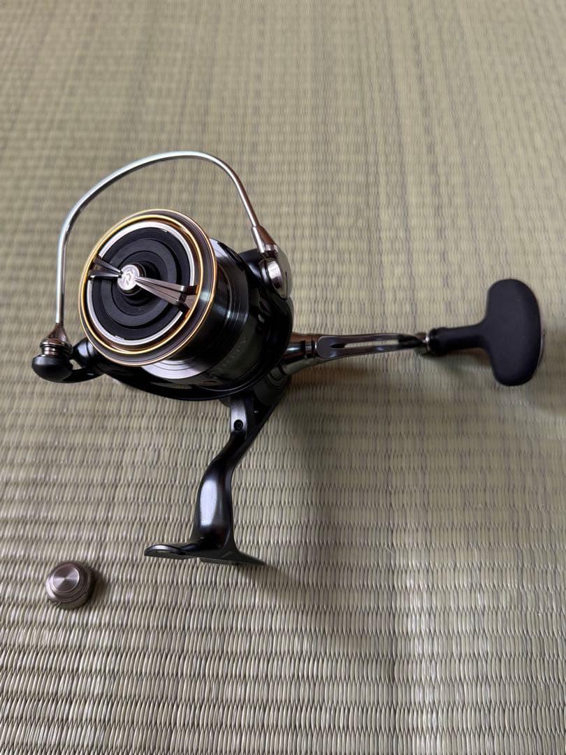 【新品未使用】23 エアリティ LT4000-XH ➕ リール スタンド