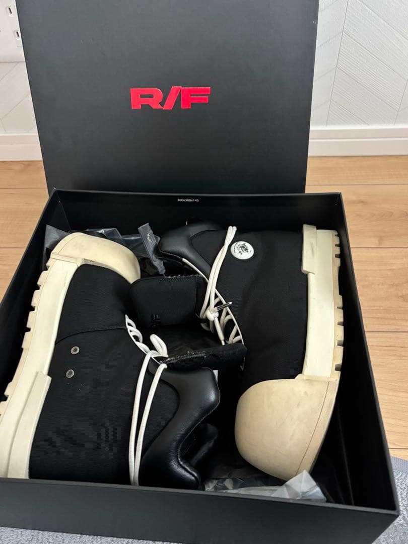 f*n様 R/F ホワイトスニーカー26.5