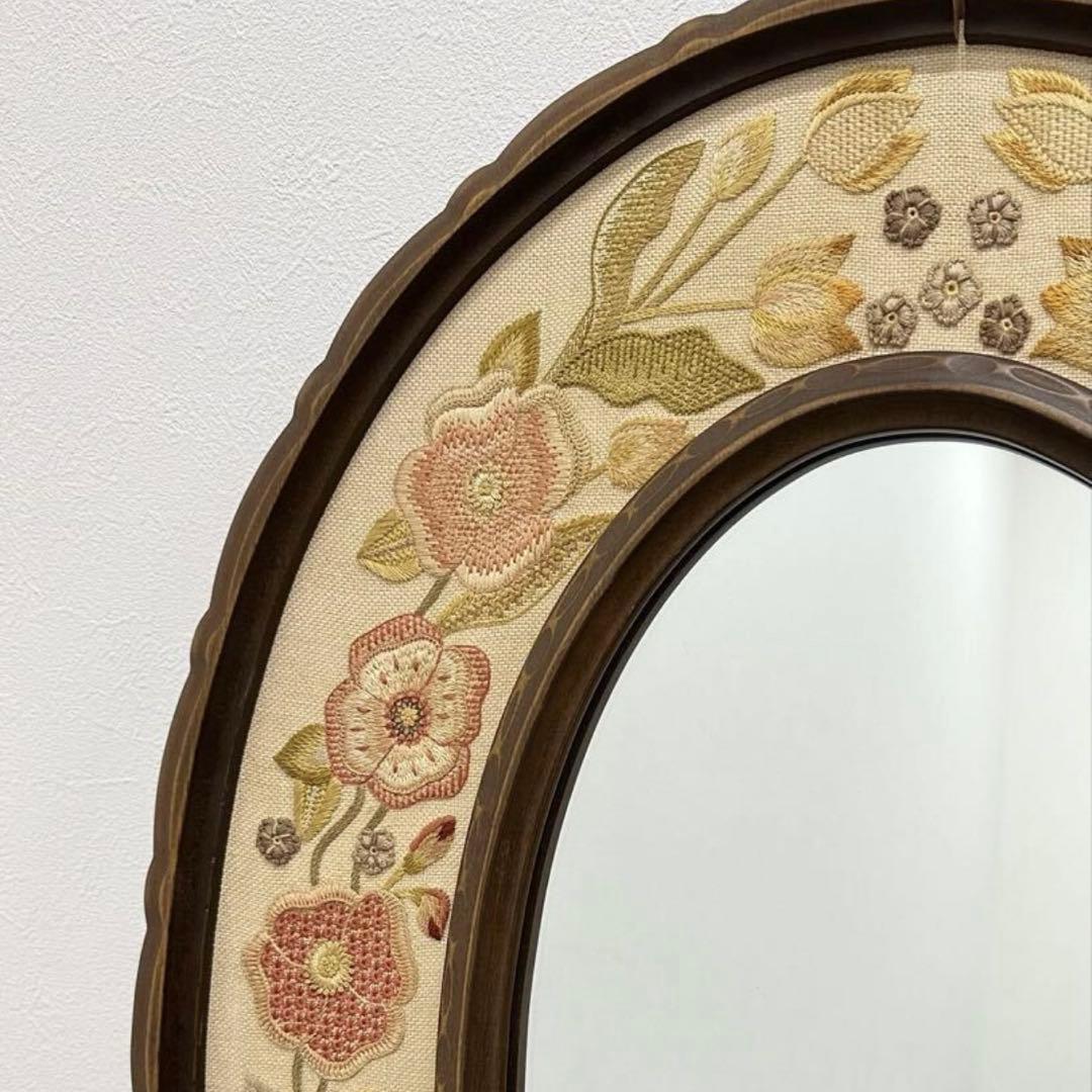 SNT1321 レトロ ミラー 鏡 楕円形ミラー 壁掛け 木製フレーム 刺繍
