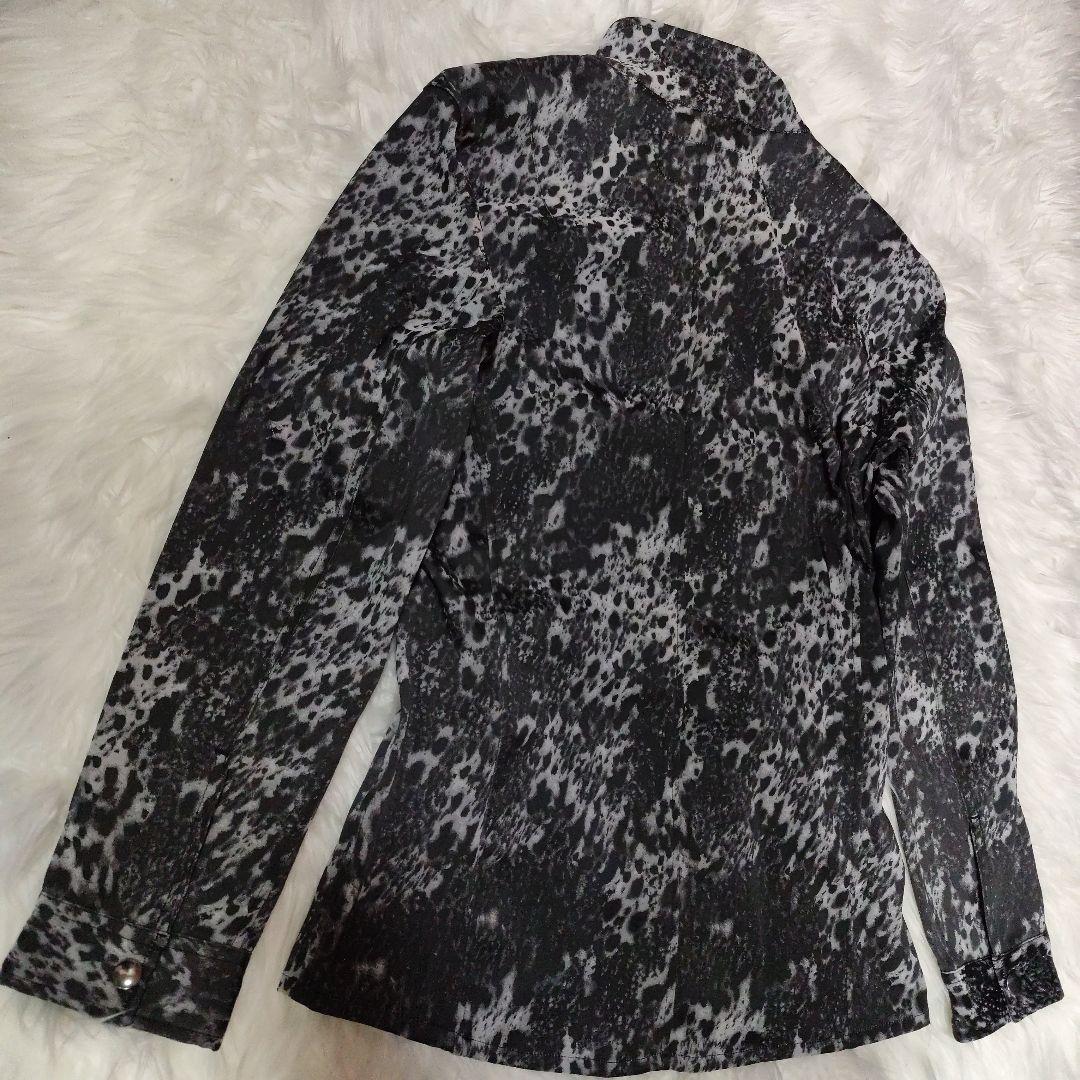 未使用に近い　トルネードマート豹柄 ブラック×グレージャケット　サイズＬ