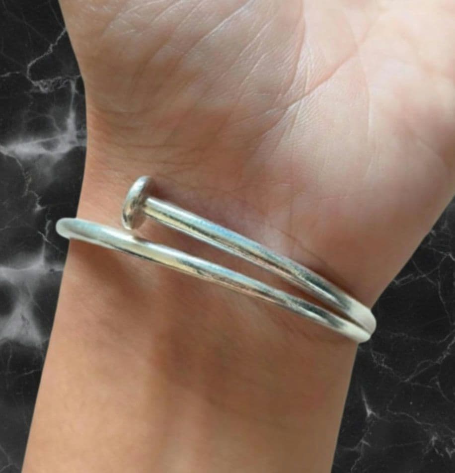 【新品現地買付】カレンシルバーバングル /シンプル/高純度/ユニセックス