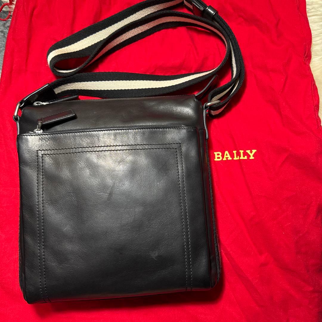 BALLY バリー USTON-SM 本革 レザー ショルダーバッグ ブラック